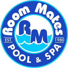 Room Mates Pool and Spa